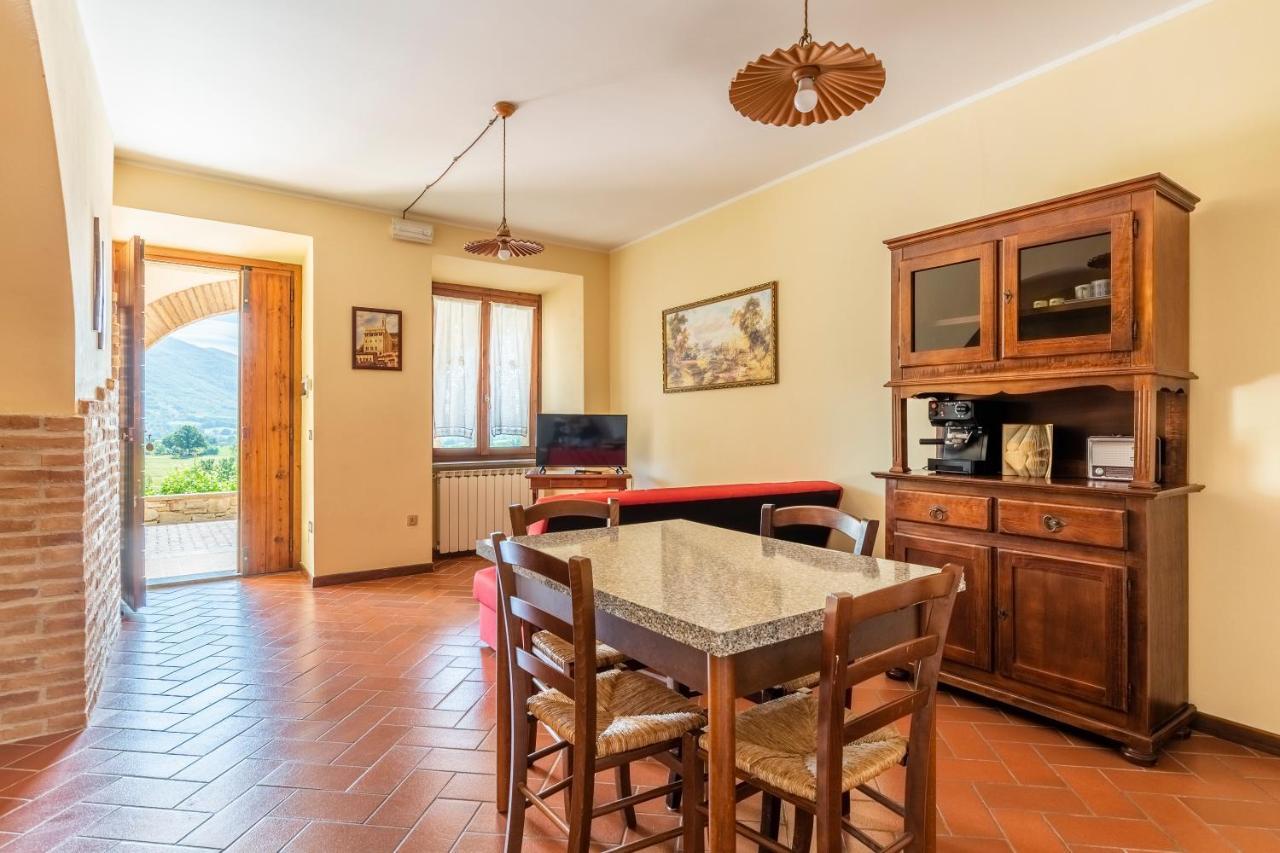 Abadia Farneto Villa Губио Екстериор снимка